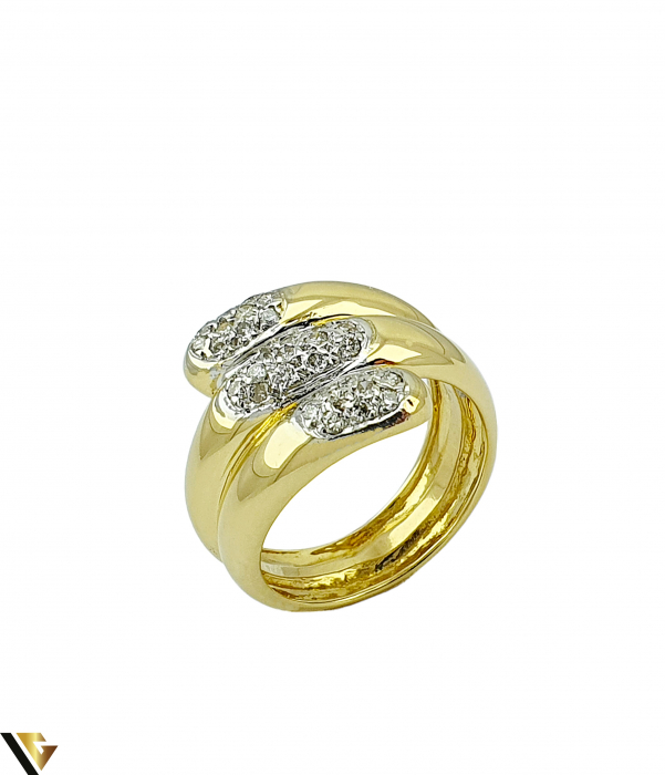 Inel masiv din aur galben de18k Greutate : 7.06 g 33 diamante  de aproximativ 0.01 ct fiecare Carataj total diamante de aproximativ 0.33 ct Latimea in partea superioara: 15.00 mm Diametrul inelului este de 16.10 mm Masura UE11, masura standard RO:51 (circumferinta) Stare: Pre-owned / Foarte buna Locatie Podu Iloaiei Telefon : 0728083344 [4]