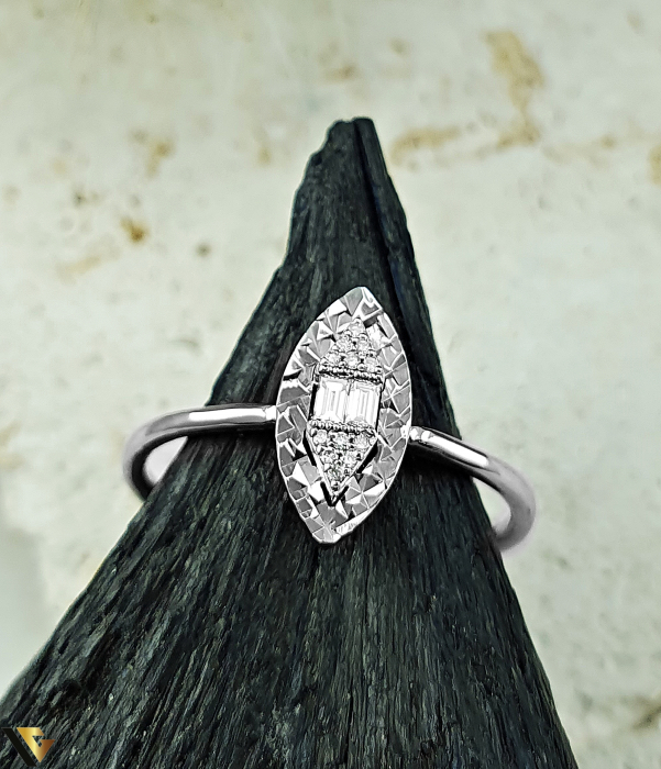 Inel Aur Alb 14k, Diamante 0.07 ct in total [2]