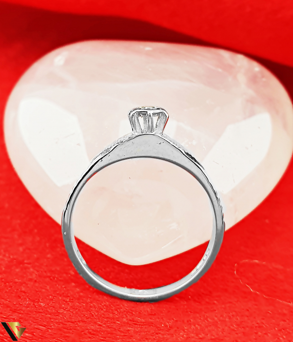 Inel Logodna din Aur 9k, Diamant aprox. 0.03ct, 2.55 grame [4]