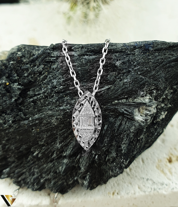 Lant cu Pandantiv Aur Alb 14k, Diamante 0.07 ct in total [2]
