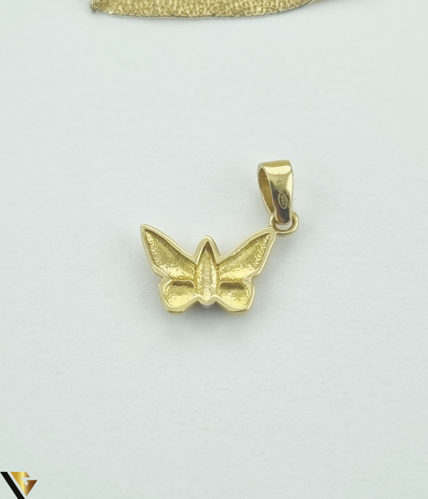 Pandantiv aur 14k Greutate: 0.91 grame Lungime: 14.50 mm ( cu anou ) Latime: 11 mm Marcaj / Titlu: " 585 " Locatie: HARLAU 0723 353 111 [2]