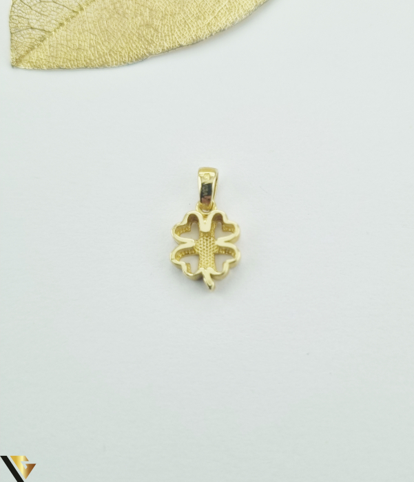 Pandantiv aur 14k Greutate: 1.14 grame Lungime: 16.30 mm ( cu anou ) Latime: 9 mm Marcaj / Titlu: " 585 " Locatie: HARLAU 0723 353 111 [2]