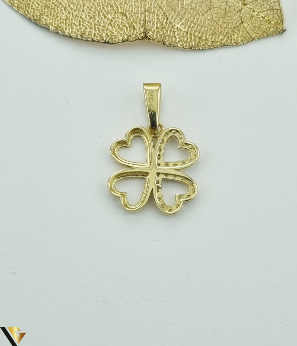 Pandantiv aur 14k Greutate: 0.93 grame Lungime:19.30 mm ( cu anou ) Latime: 12.42 mm Marcaj / Titlu: " 585 " Locatie: HARLAU 0723 353 111 [2]