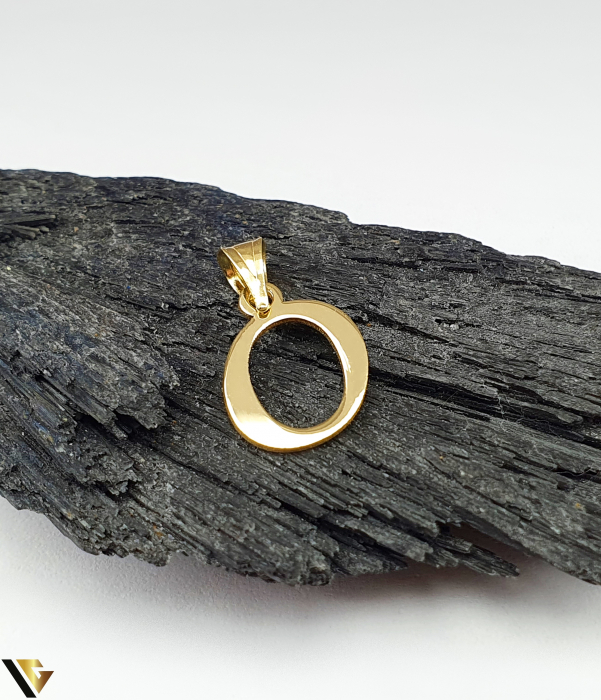 Pandantiv aur 14K, Litera O Greutate: 0.55 grame Lungime: 17 mm ( cu anou ) Latime: 11 mm Marcaj / titlu: "585" Locatie: Bacau Calea Marasesti Tel: 0756943079 [1]