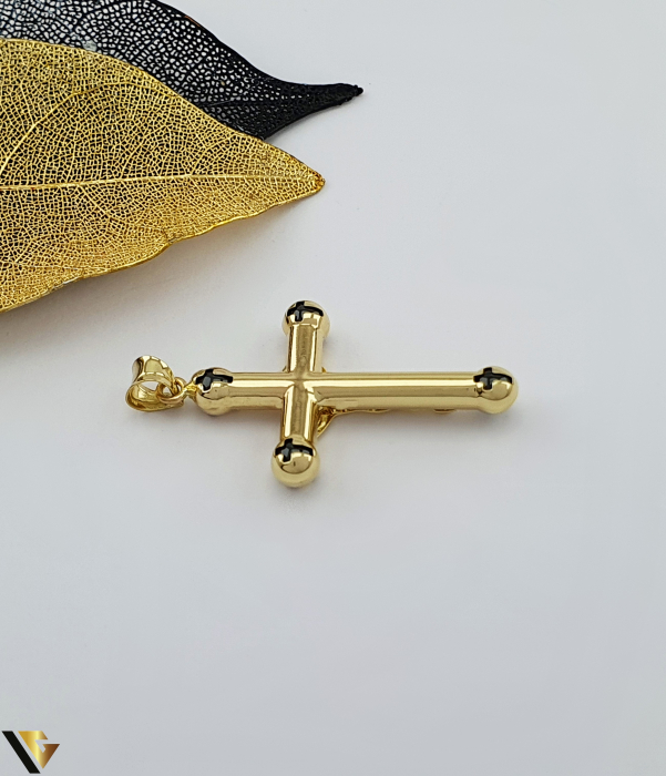 Pandantiv aur 14K, Cristale de zirconiu Greutate: 2.39 grame Lungime: 36 mm ( cu anou ) Latime: 21 mm Marcaj / titlu: "585" Locatie: Bacau Calea Marasesti Tel: 0756943079 [2]