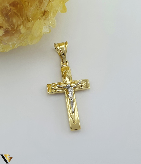 Pandantiv aur 14K Greutate: 2.09 grame Lungime: 42 mm ( cu anou ) Latime: 20 mm Marcaj / titlu: "585" Locatie: Bacau Calea Marasesti Tel: 0756943079 [1]