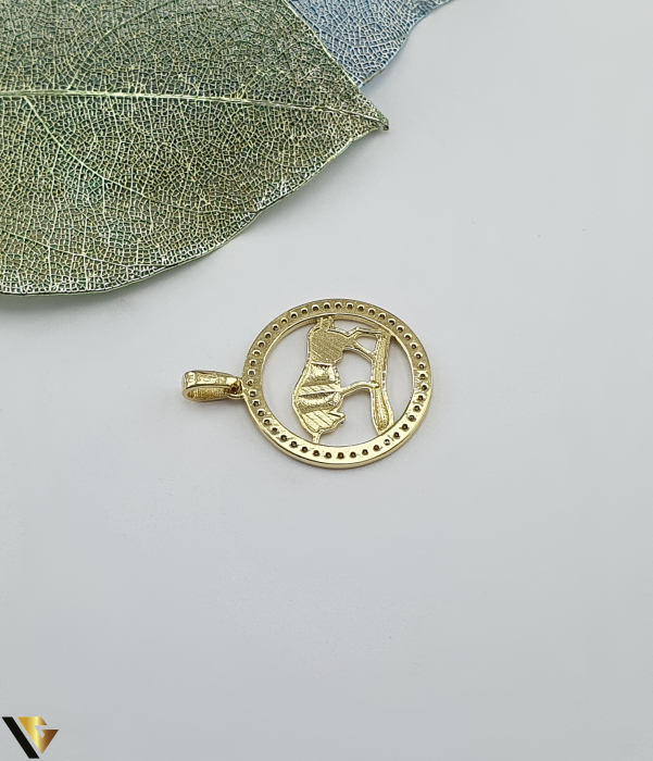 Pandantiv aur 14K, Cristale de zirconiu Zodia Taur Greutate: 1.69 grame Lungime: 25 mm ( cu anou ) Latime: 19 mm Marcaj / titlu: "585" Locatie: Bacau Calea Marasesti Tel: 0756943079 [2]