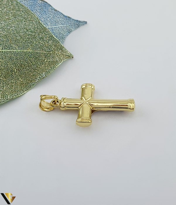 Pandantiv aur 14K Greutate: 1.72 grame Lungime: 32 mm ( cu anou ) Latime: 18 mm Marcaj / titlu: "585" Locatie: Bacau Calea Marasesti Tel: 0756943079 [2]