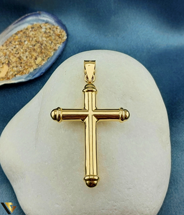 Pandantiv aur 14K, cruce Greutate: 4.25 grame Lungime: 58 mm ( cu anou ) Latime: 34 mm Marcaj / titlu: "585" Locatie: Bacau Calea Republicii Tel: 0758108978 [2]