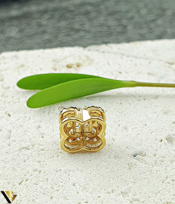 Pandantiv Aur 18K, Diamante 0.21 ct in total [2]