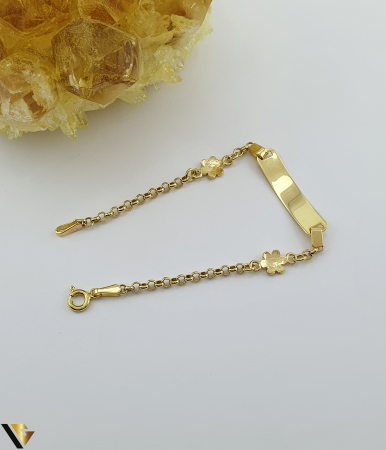 Bratara Aur 14k, Pentru Copii Greutate: 2.61 gr Dimensiune placuta: 25 mm / 6 mm Lungime: 14,5 cm Latime: 2.7 mm Marcaj / titlu: "585" Locatie: Bacau Calea Marasesti Tel: 0756943079 [1]