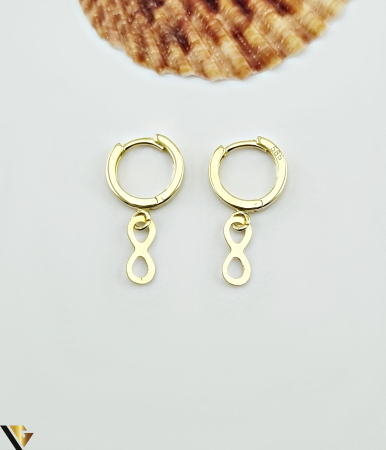 Bijuterii din aur - Cercei aur 14k Greutate: 1.53 grame Dimensiune: 19.90 mm / 4.30 mm Marcaj / titlu: 585 Locatie: HARLAU Tel: 0723353111