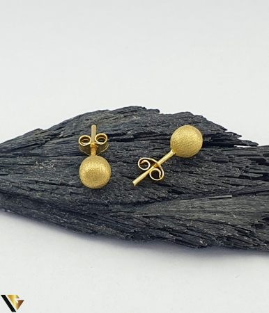 Cercei aur 14k, Bobite, Sfere Greutate: 1.08 grame Lungime: 18 mm Latime: 6 mm Sistem de prindere: tija + fluturas Marcaj / titlu: 585 Locatie: Bacau Calea Marasesti Tel: 0756943079 [1]