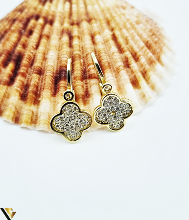 Bijuterii din aur - Cercei aur 14k Greutate: 1.99 grame Dimensiune: 16.00 mm / 9.43 mm Marcaj / titlu: 585 Locatie: HARLAU Tel: 0723353111