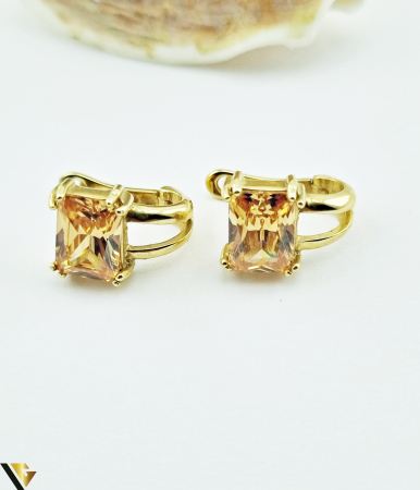 Cercei aur 14k Greutate: 4.47 grame Dimensiune: 11.90 mm / 8.30 mm Marcaj / titlu: 585 Locatie: HARLAU Tel: 0723353111 [1]