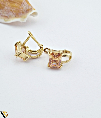 Cercei aur 14k Greutate: 4.47 grame Dimensiune: 11.90 mm / 8.30 mm Marcaj / titlu: 585 Locatie: HARLAU Tel: 0723353111 [2]
