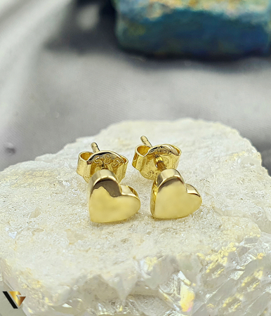 Cercei din aur 14k, 585 INIMA INIMIOARA PERFECT Greutatea: 1.04 gr Dimensiuni maxime cercei 6 mm / 5 mm Marcaj cu titlul "585" Locatie Pascani Telefon: 0756970372 [1]