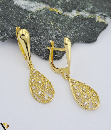 Cercei - Cercei aur 14k Greutate: 2.68 grame Lungime: 37 mm Latime: 10 mm Marcaj / titlu: 585 Locatie: HARLAU Tel: 0723353111