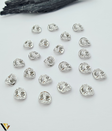 Pandantive / Brose - Element aur 18k ,Diamante 0.08 ct  670 lei/g