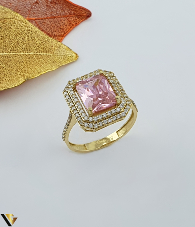 Bijuterii din aur - Inel aur 14k, Cristale de zirconiu Greutate: 3.92 grame Latime: 17 mm Diametru: 18.50 mm Masura: UE 18 / RO 58 (circumferinta) Marcaj /  titlu: "585" Locatie: Bacau Calea Marasesti Tel: 0756943079