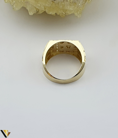 Inel aur 14k, Cristale de zirconiu Greutate: 4.92 grame Latime: 12 mm Diametru: 18.70 mm Masura: UE 18 / RO 58 (circumferinta) Marcaj /  titlu: "585" Locatie: Bacau Calea Marasesti Tel: 0756943079 [2]