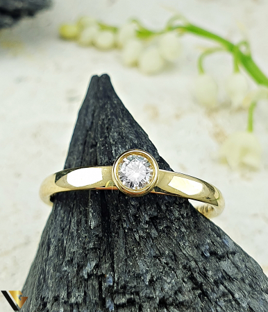 Inel Aur 14k, Diamant 0.12 ct [1]
