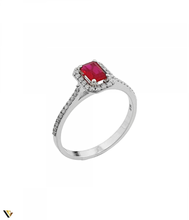 Inel Aur alb 14K  Greutate : 2.61 grame Diamante "Briliant Cut", totalizand 0.24 ct  Stralucire intensa, avand claritate "SI" si culoare "G" Rubin central "Emerald cut " de 0.60 ct, cu dimensiuni de 6 mm / 4 mm   Latime : 9.40 mm Diametrul : 18.90 mm ​​​​​​​Masura standard UE:59.5 si RO:19.5 (circumferinta) Marcaj cu titlul "585"  Locatie Bacau Calea Marasesti Contact : 0756943079 [3]