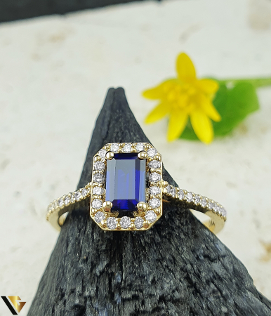 Inel Aur 14k, Diamante 0.24 ct in total, Safir [1]