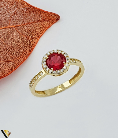 Inele din aur - Inel aur 14k, Rubin de sinteza si Cristale de zirconiu Greutate: 2.11 grame Latime: 10 mm Diametru: 17.25 mm Masura: UE 14 / RO 54 (circumferinta) Marcaj /  titlu: "585" Locatie: Bacau Calea Marasesti Tel: 0756943079