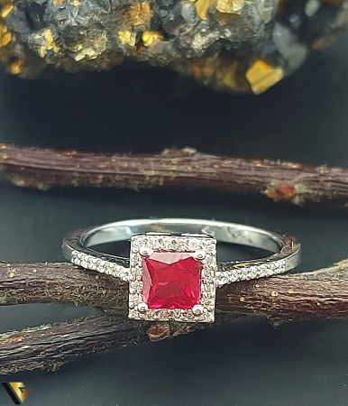Inel Aur 14k, Rubin de 0.59 ct si Diamante de 0.14 ct in total [1]