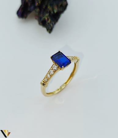 Inele din aur - Inel aur 14k, Spinel de sinteza si Cristale de Zirconiu 1.87g