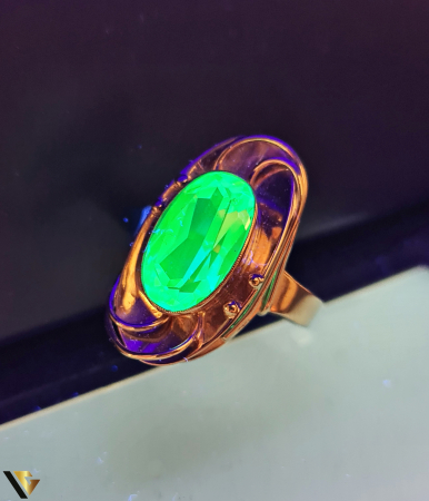 Inel Aur 8k, Spinel de Sinteza [3]