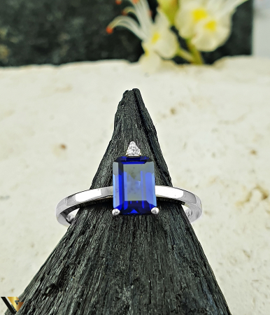 Inel Aur Alb 14k, Diamante 0.01 ct in total, Safir [1]
