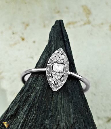 Inel Aur Alb 14k, Diamante 0.07 ct in total [1]