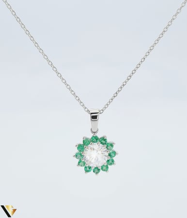 Coliere cu diamante - Lant cu Pandantiv Aur Alb 18k, Smaralde 0.43 ct, Moissanit 0.92 ct