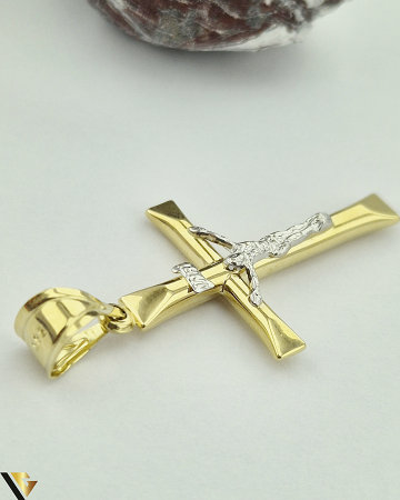 Pandantiv aur 14k Greutate: 1.81 grame Lungime: 47.00 mm ( cu anou ) Latime: 24.00 mm Marcaj / Titlu: " 585 " Locatie: HARLAU 0723 353 111 [1]