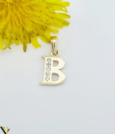 Bijuterii din aur - Pandantiv aur 14K,initiala "B" Greutate:0.75 g Lungime:17.00 mm ( cu anou ) Latime:8.00 mm Marcaj / Titlu: 585 Locatie: HARLAU Tel.0723 353 111
