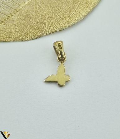 Pandantiv aur 14k Greutate: 0.70 grame Lungime: 15 mm ( cu anou ) Latime: 8 mm Marcaj / Titlu: " 585 " Locatie: HARLAU 0723 353 111 [1]