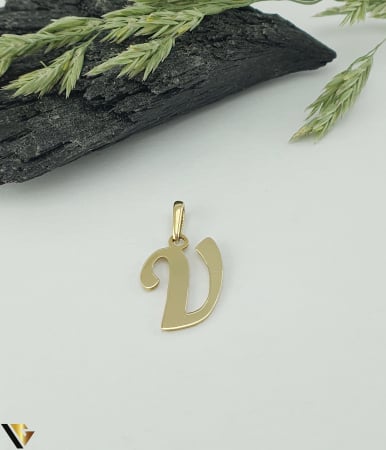 Pandantive / Brose - Pandantiv Aur 14K, Initiala V