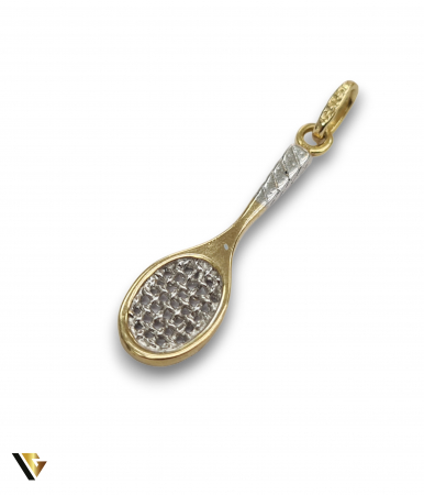 Bijuterii din aur - Pandantiv din aur 18k, 750 1.20grame Lungimea pandantivului cu anou este de 30 mm Latimea pandantivului este de 7mm Locatie HARLAU