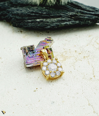 Pandantive cu diamante - Pandantiv Aur 18k , Diamante 0.69 ct in total