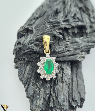 Pandantiv Aur 9k, Diamante 0.09 ct, Smarald [0]