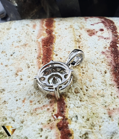 Pandantiv Aur Alb 18K, Diamante 0.48 ct in total [2]