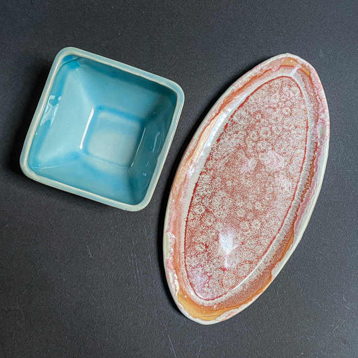 Set decor Farfurie Ovala și 3 cani 24/12 cm [1]
