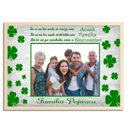 Cadouri Prietenă/Prieten - cadou-pentru-familie-tablou-pe-lemn-personalizat-cu-poza-si-text"familia".jpg