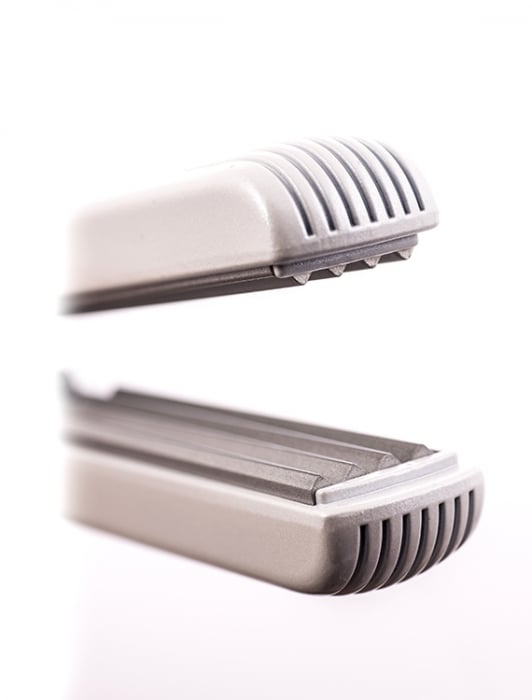 mini-placa-pentru-creponat-parul-frise-coafura-aparatura-coafura-placi-creponat-parul-visuel-beauty-shop-produse-profesionale-de-infrumusetare-dotari-saloane-infrumusetare [2]