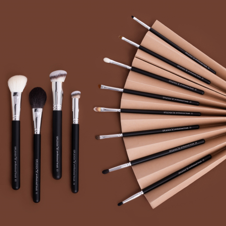 Set 12 pensule machiaj SPLENDOR Esentiale cu par sintetic/ capra / ponei + borseta [0]