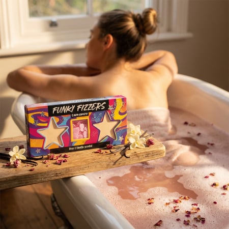 Cadouri pentru copii - set-cadou-bombe-baie-funky-frizzers-confetti-visuel-beauty-shop-produse-profesionale-de-infrumusetare-dotari-saloane-infrumusetare