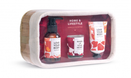 set-cadou-love-your-body-gel-de-dus-lotiune-corp-lumanare-parfumata-cos-bambus-visuel-beauty-expert [1]