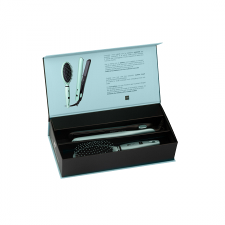 Cadouri sub 200 lei - set-cadou-lovely-placa-perie-par-visuel-beauty-shop-produse-profesionale-de-infrumusetare-dotari-saloane-infrumusetare